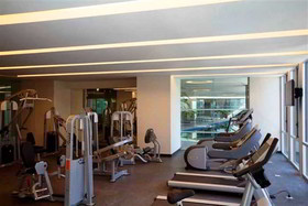 Plaza Suites