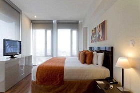 Plaza Suites