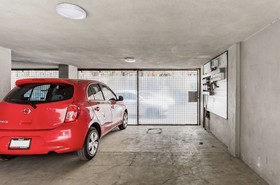 Pomona Apartments by Daju