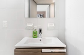 Pomona Apartments by Daju