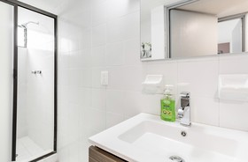 Pomona Apartments by Daju