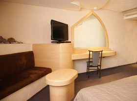 Porto Novo Hotel & Suites