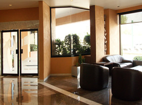 Porto Novo Hotel & Suites