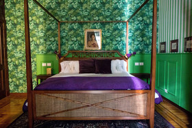 Pug Seal Anatole France