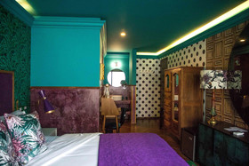 Pug Seal Anatole France