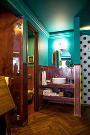 Pug Seal Anatole France