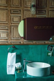 Pug Seal Anatole France