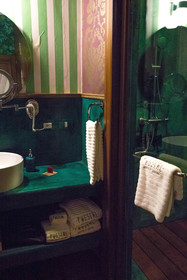 Pug Seal Anatole France