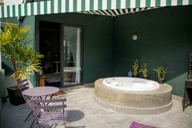 Pug Seal Anatole France