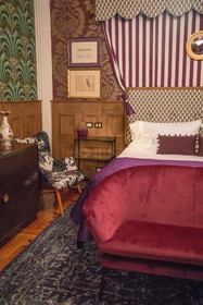 Pug Seal Anatole France