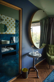 Pug Seal Anatole France