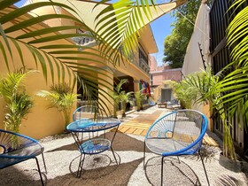 Roomies Hostel Centro Medico