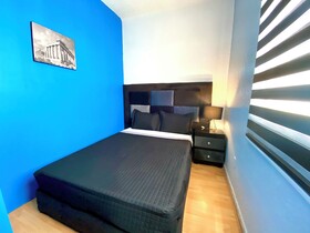 Roomies Hotel World Trade Center