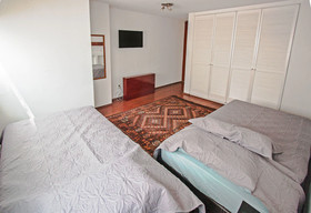 Shakespeare Apartment