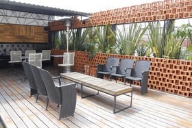 Stayinn Barefoot Condesa