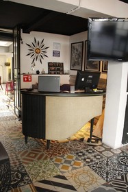 Stayinn Barefoot Condesa