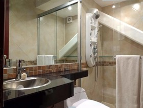Suites Capri - Reforma Ángel 380