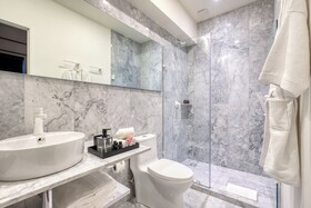 Utopic Campos Eliseos By Uliv