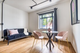 Utopic Campos Eliseos By Uliv