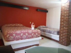 Ayenda Mesón Del Río