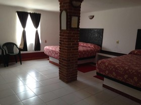 Ayenda Mesón Del Río