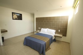 First Inn Hotel & Business