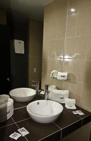 First Inn Hotel & Business