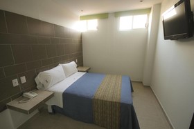 First Inn Hotel & Business