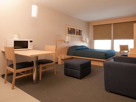 City Express Suites by Marriott Toluca