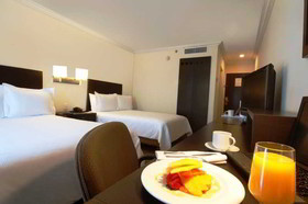 Fiesta Inn Toluca Centro