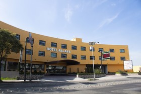 Hotel Palass