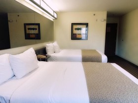 Microtel Inn & Suites by Wyndham Toluca