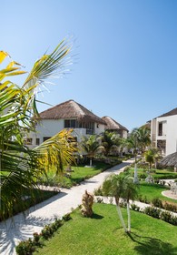 Villas Paraiso Resort