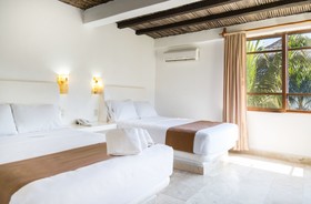 Villas Paraiso Resort