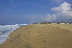 Villas Paraiso Resort