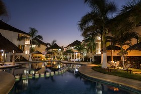 Villas Paraiso Resort
