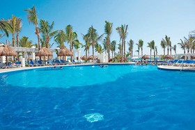 Riu Emerald Bay