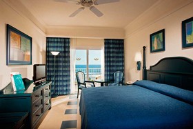 Riu Emerald Bay