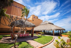 Santa Fe Oceansuites at Costa de Oro