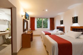 Santa Fe Oceansuites at Costa de Oro