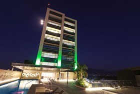 Holiday Inn & Suites Puerto Vallarta Marina & Golf