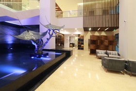 Holiday Inn & Suites Puerto Vallarta Marina & Golf