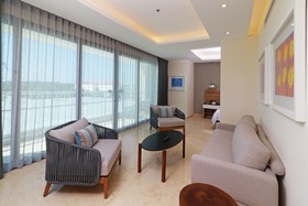 Holiday Inn & Suites Puerto Vallarta Marina & Golf