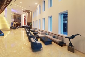 Holiday Inn & Suites Puerto Vallarta Marina & Golf