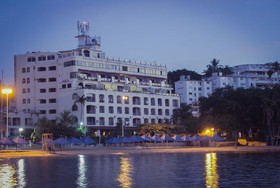 Hotel Acamar