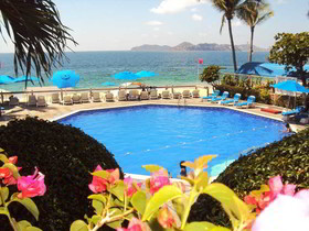 Acapulco Malibu