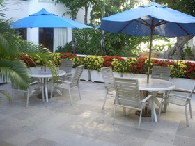 Acapulco Malibu