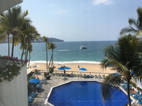 Acapulco Malibu