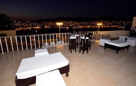 Alba Suites