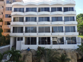 Caleta View Hotel And Bungalows